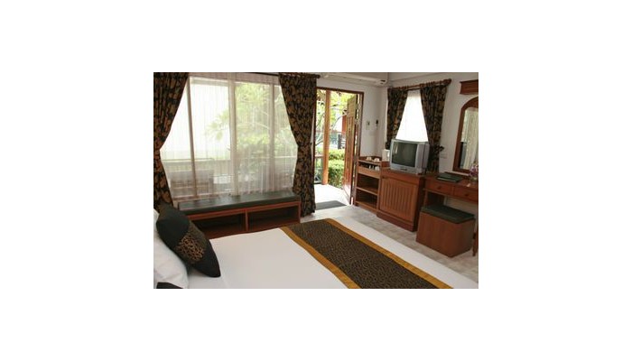 Banana Fan Sea Resort poza 11