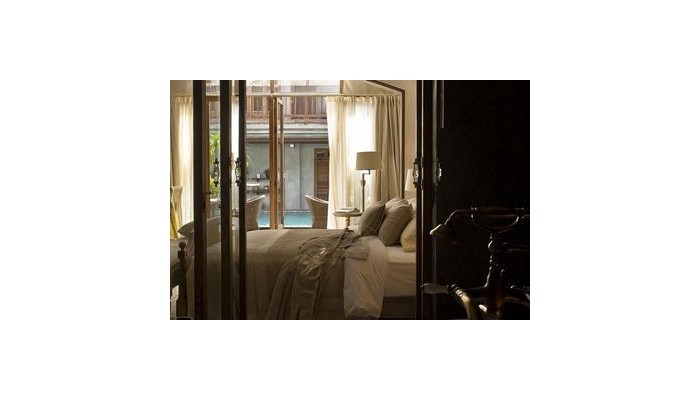 The Scent Hotel poza 4