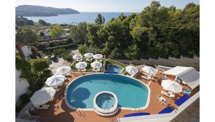 Magic Hotel poza 37