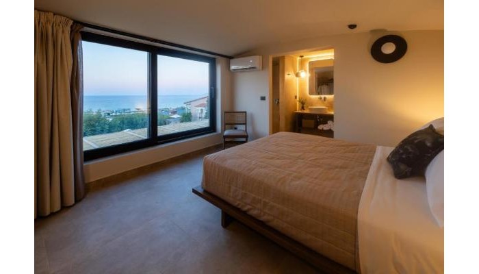 Marni Village poza 23