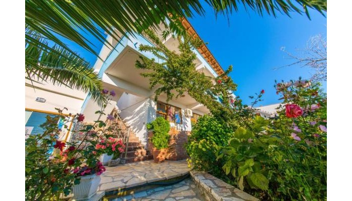 Villa Nertili poza 1