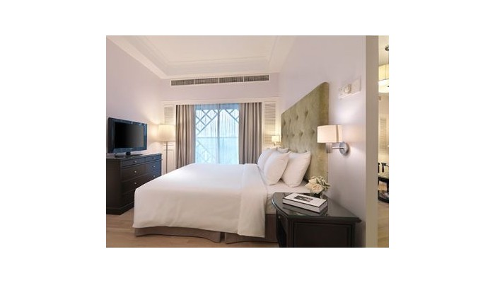 Ambassador Row Hotel Suites poza 2