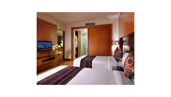 Hotel Ramada Plaza poza 3