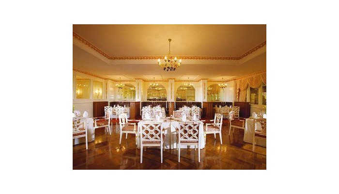 Hotel Royale Chulan poza 9