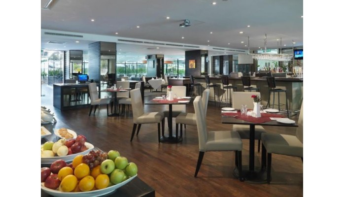 Micasa All Suite Hotel poza 3