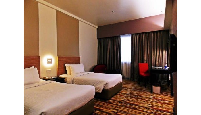 Hotel Hero Hostel poza 0