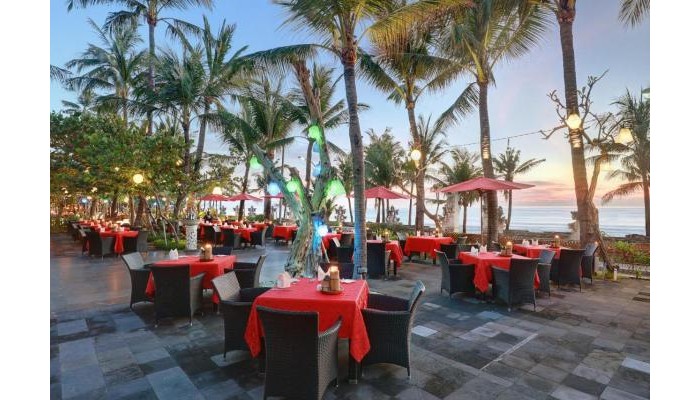 Legian Beach Hotel poza 11