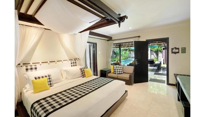 Legian Beach Hotel poza 7