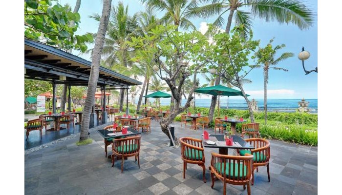 Legian Beach Hotel poza 10