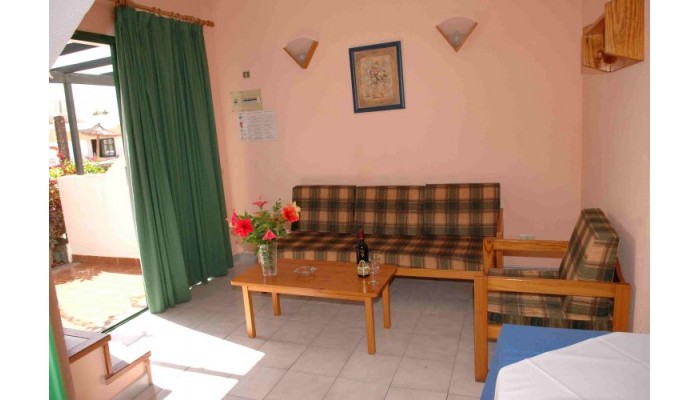 Hotel Capri Bungalow poza 1