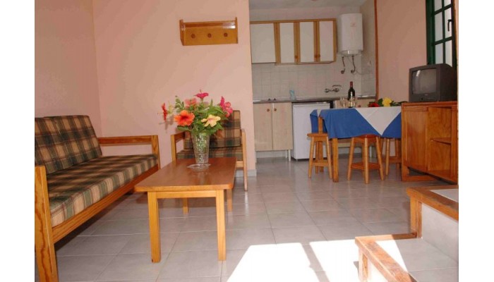 Hotel Capri Bungalow poza 2