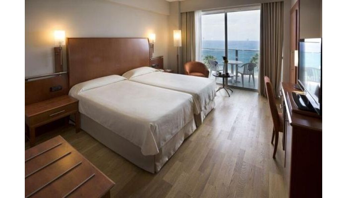 Hotel Reina Isabel poza 9