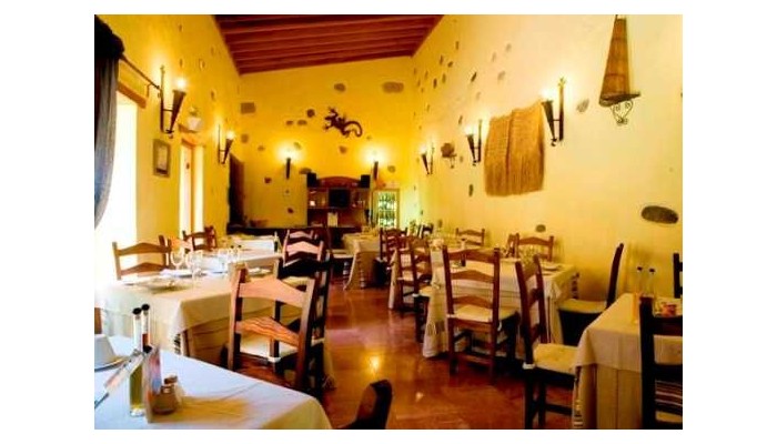 Hotel Rural Casa De Los Camellos poza 3