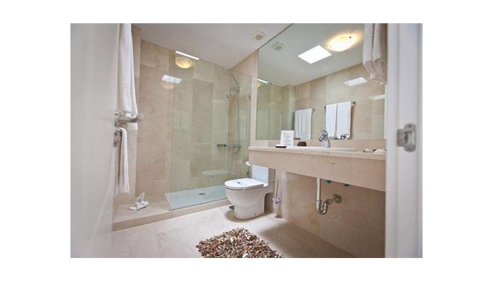 Tauro Resorts poza 1