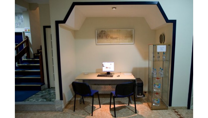 Catalina Park Apartments poza 0