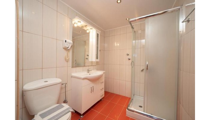 Lorenzo House Apartments poza 10