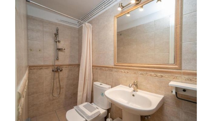 Lorenzo House Apartments poza 11