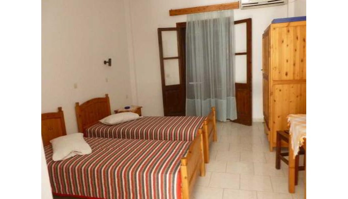 Akrogiali Rooms & Studios poza 7