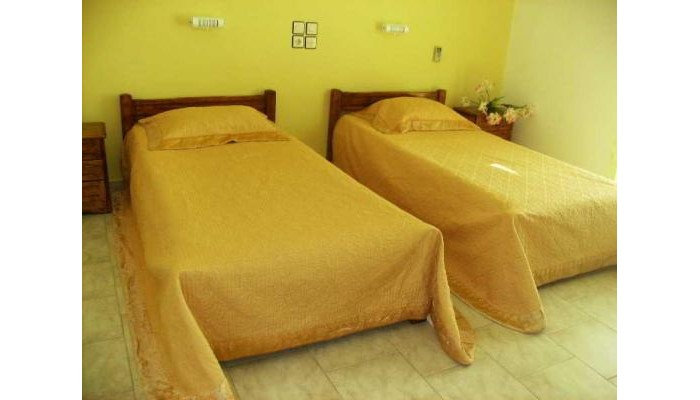 Theotokis Studios poza 3