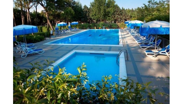 Aparthotel La Pineta poza 6