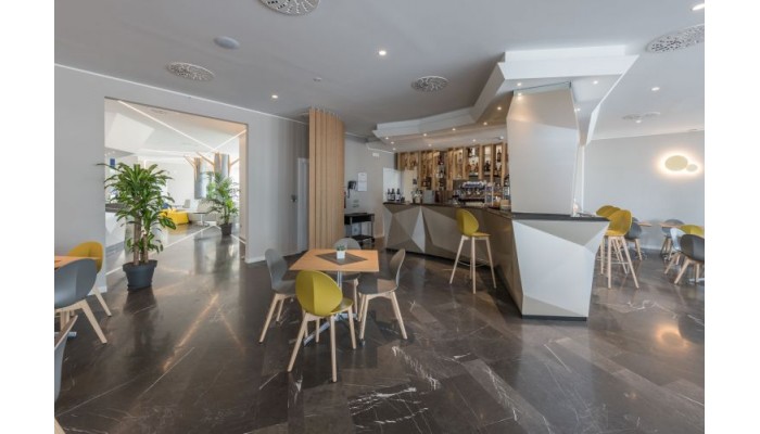 Hesperia Hotel & Residence poza 3