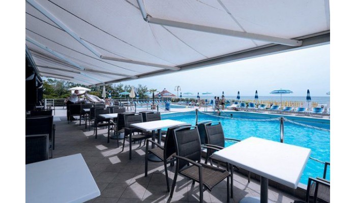 Hotel Bristol poza 1