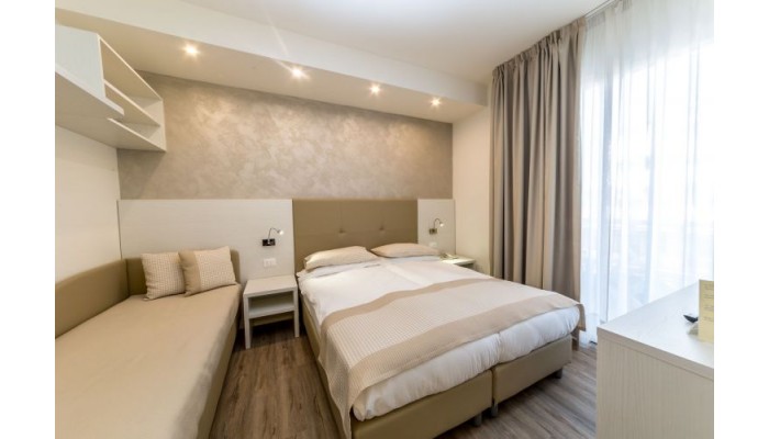 Hotel Touring poza 1