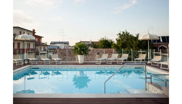 Hotel Tropical poza 0