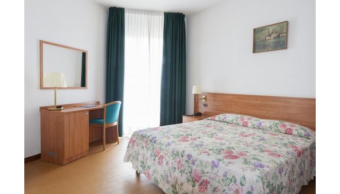 Regents Hotel poza 6