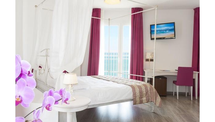 Regents Hotel poza 4