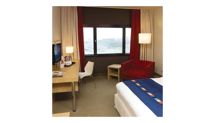 Hotel Park Inn By Radisson Liege Airport poza 2