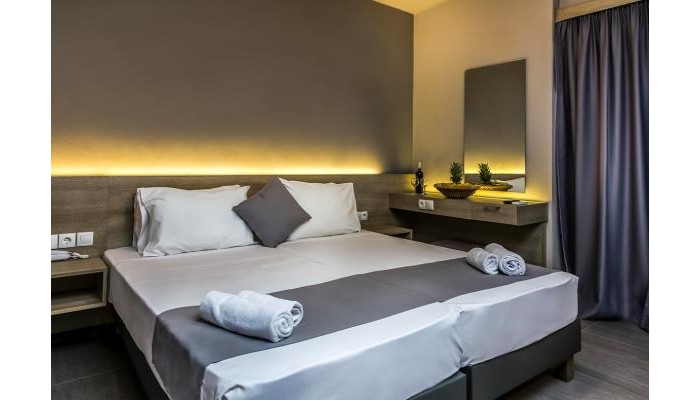 Elmi Beach Hotel & Suites poza 5