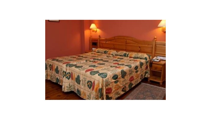 Hotel Husa Orri poza 9