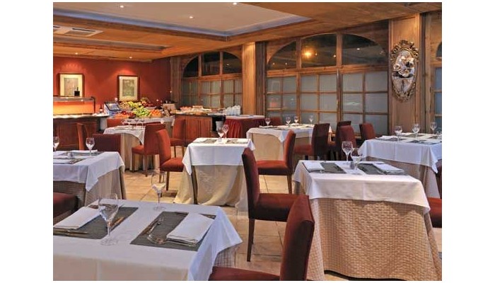 Sol Baqueira Vielha Hotel poza 4