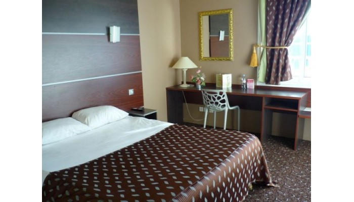 Brit Hotel Ancenis - L'akwaba poza 1