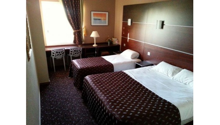 Brit Hotel Ancenis - L'akwaba poza 7