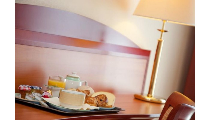 Hotel Kyriad Nantes Centre poza 1