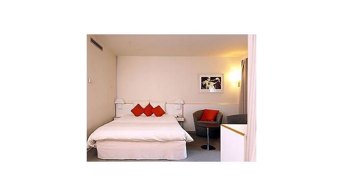 Hotel Novotel Nantes Centre Gare poza 1