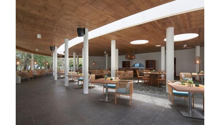 Le Meridien Phuket Mai Khao Beach Resort poza 18