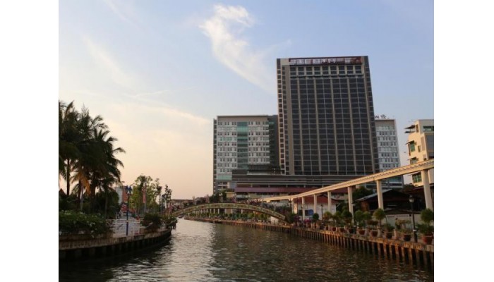 Hotel Pines Melaka poza 0