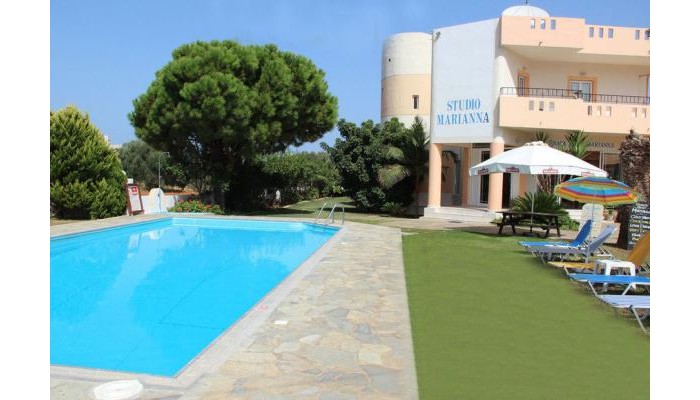 Marianna Studios poza 5