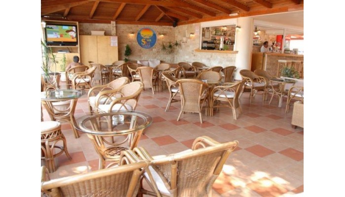 Sunset Apartments poza 2