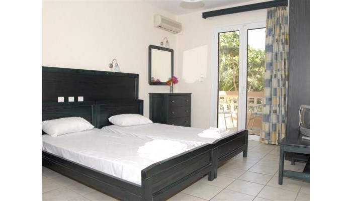 Sunset Apartments poza 6