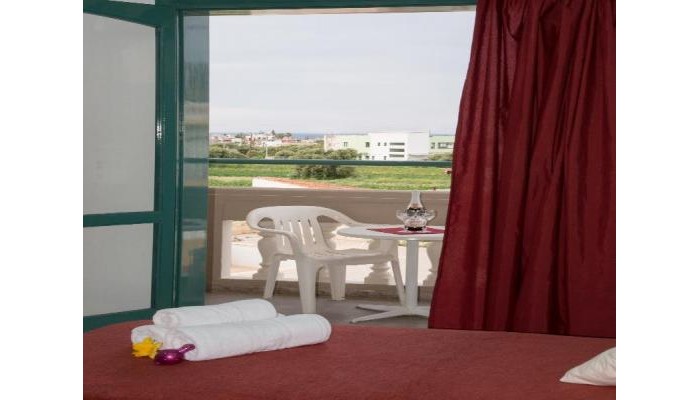 Theoni Apartment poza 5