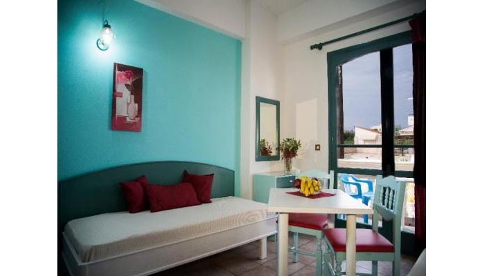 Theoni Apartment poza 9
