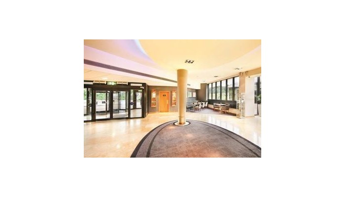 Hotel Hilton Airport poza 9