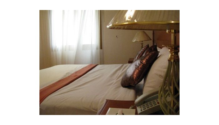 Hotel Landmark Suites poza 0