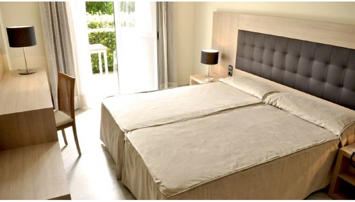 Hotel Catalonia Mirador D'es Port poza 9