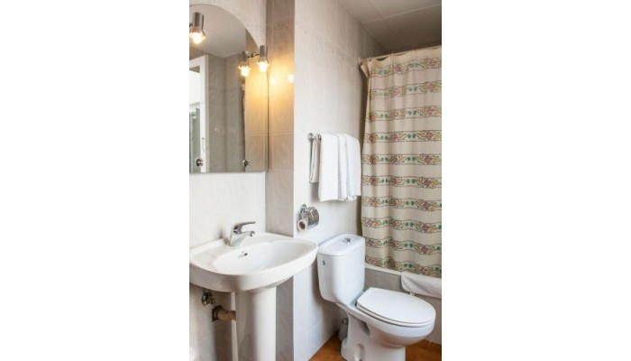 Hotel Hostal La Isla poza 4