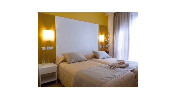 Hotel Hostal Residencia Ciutadella poza 3